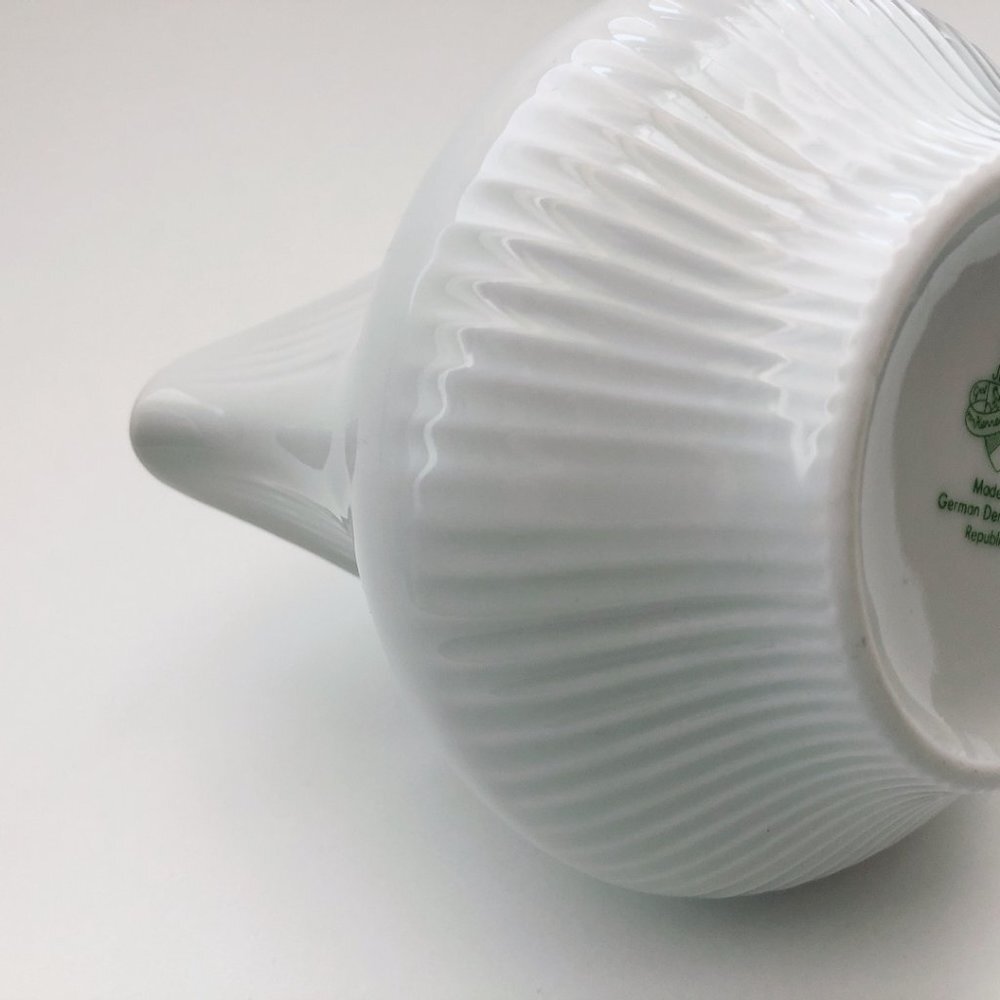 JLMenau Porcelain gravy boat pourer East Germany Vintage - Picture 8 of 10